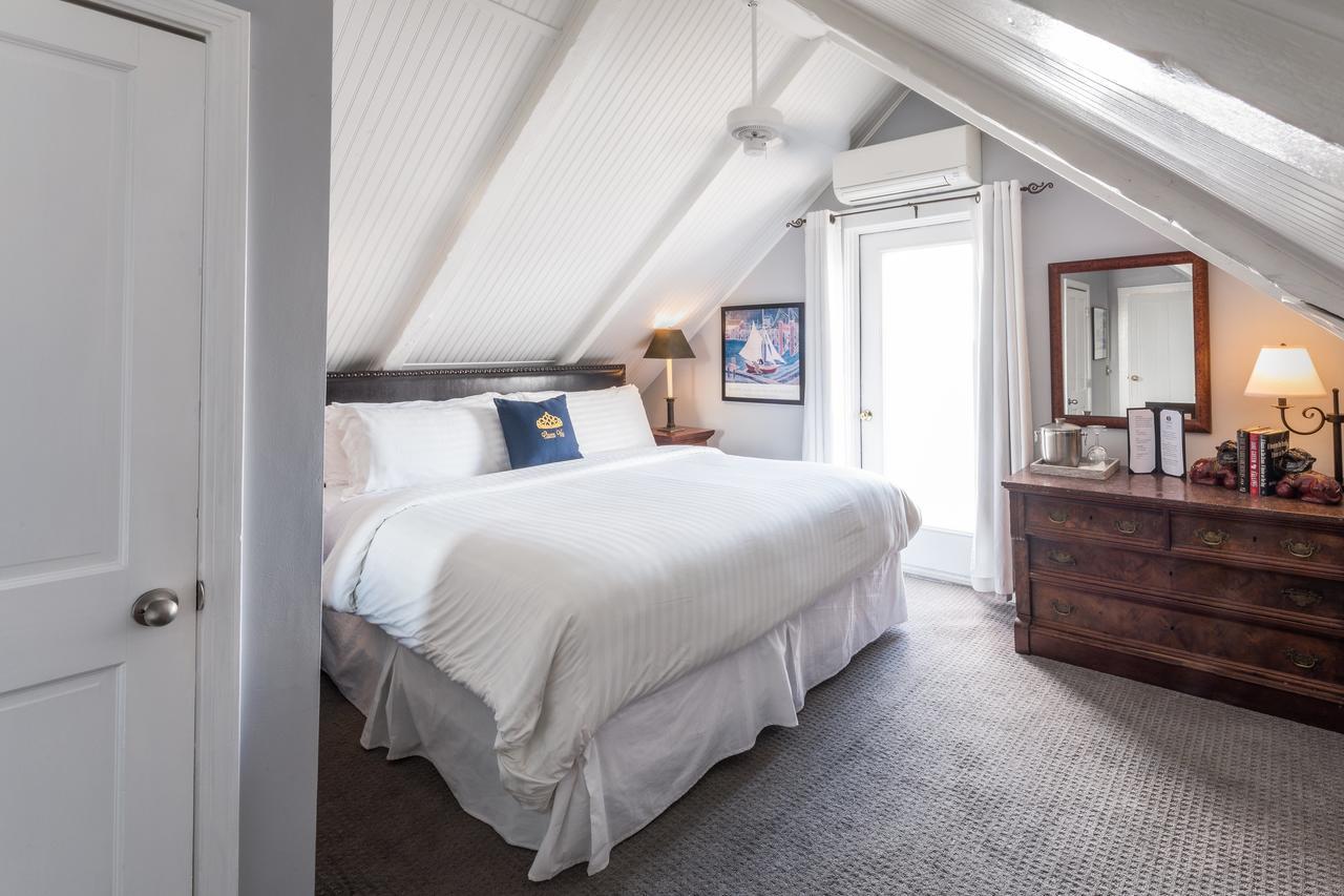 Queen Vic Guest House (Adults Only) Προβινστάουν Εξωτερικό φωτογραφία